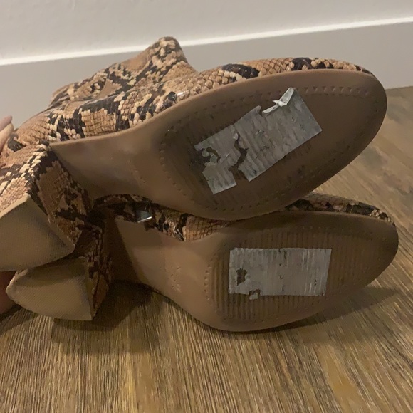 ASOS Snake Booties - Picture 5 of 5